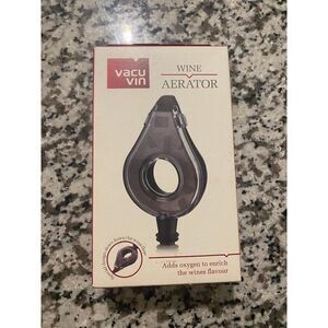 Vacu Vin Wine Aerator NWT Translucent Grey Modern Elegant Wine Lover